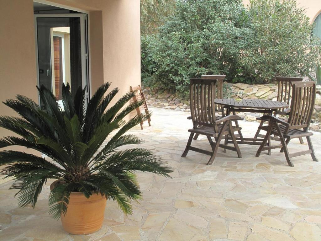 Villa Angelina Garden Grimaud Exterior photo